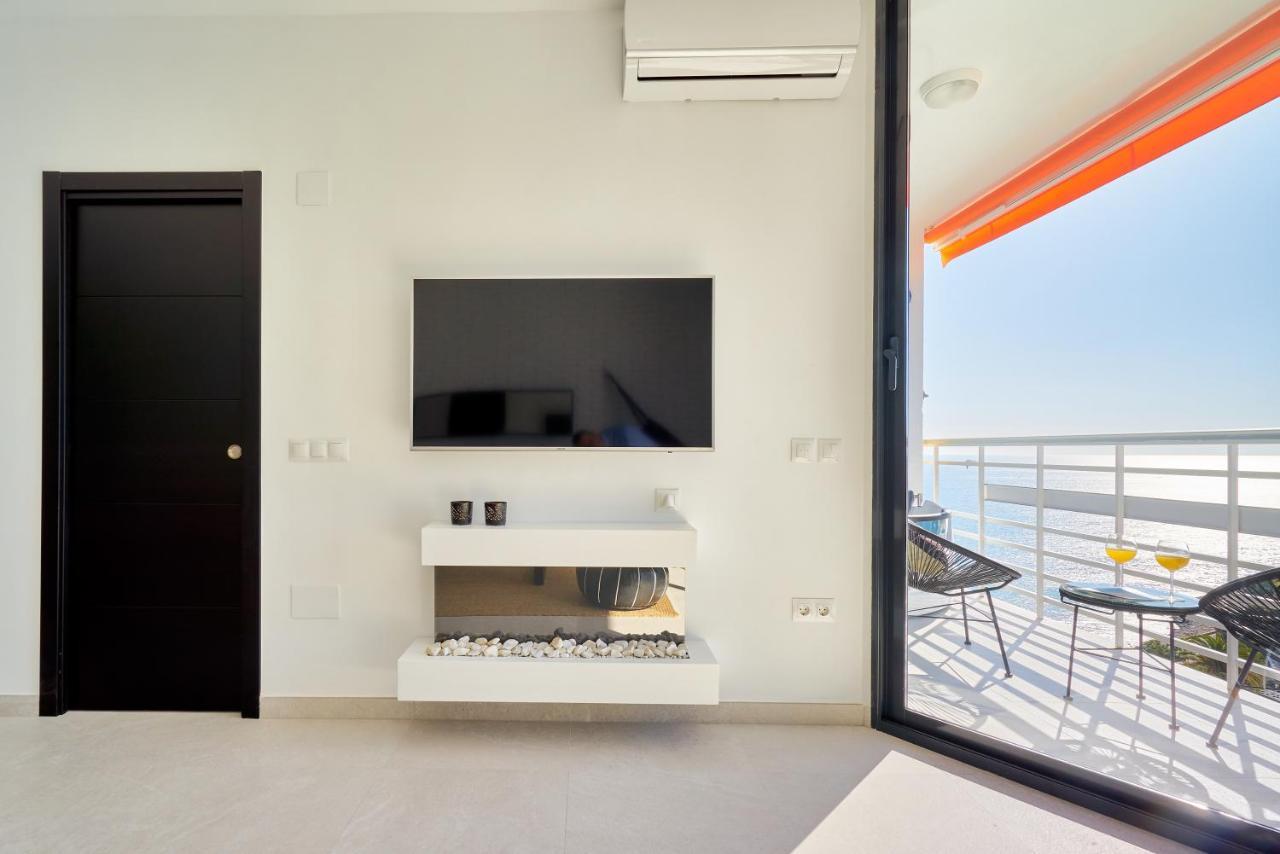 Suite Del Mar Luxury Apartment With Jacuzzi Torremolinos Esterno foto